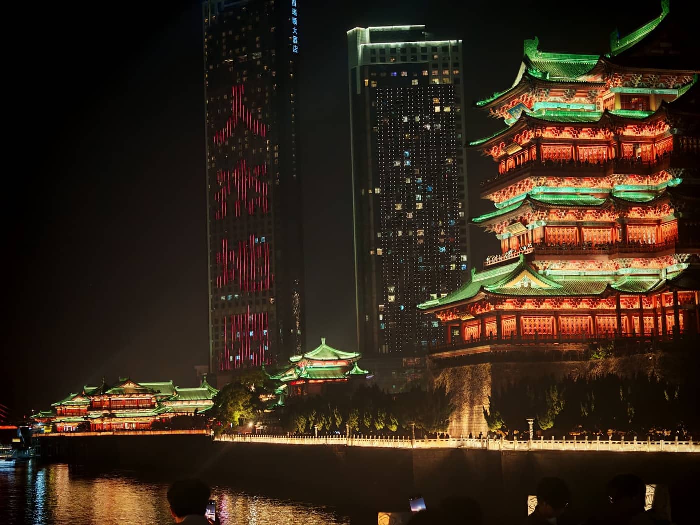 南昌 · 江畔灯火