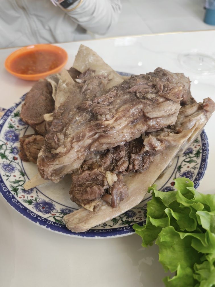 查家牦牛退骨肉大骨汤(福源小区店)