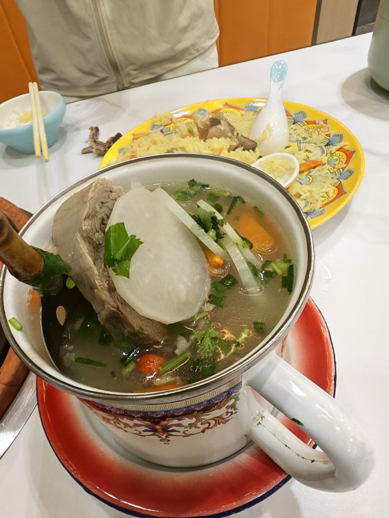西北特色鲜羊馆